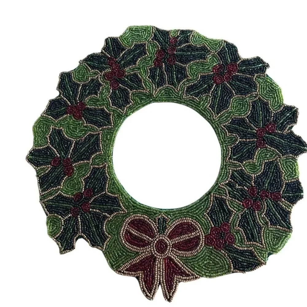 Pier 1 Imports Beaded Placemat Center Piece Green Christmas Wreath Theme